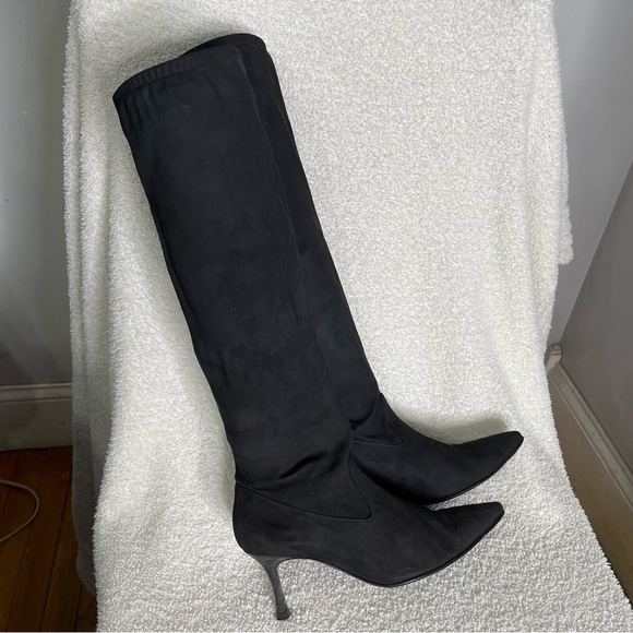 Manolo Blahnik Shoes - Manolo Blahnik Classic Black Suede Heeled Boots